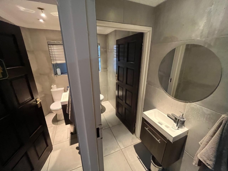 19 Bedroom Property for Sale in Universitas Free State
